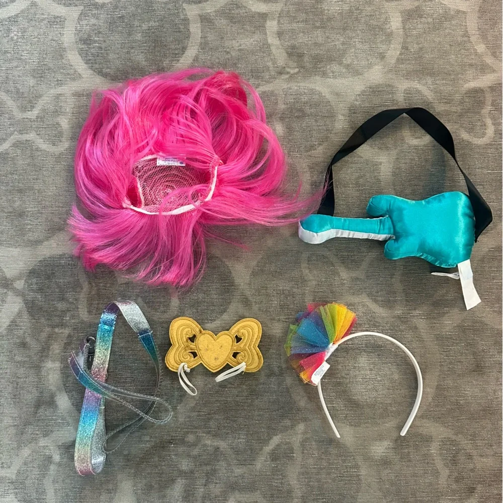 Build-A-Bear accessories wig, bow, guitar, hair band & leash.
